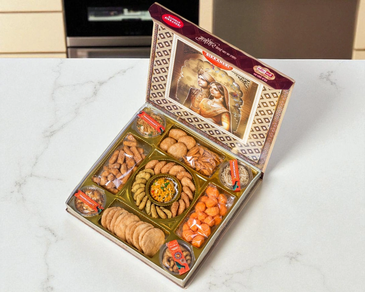 Royal Punjab Treats Box